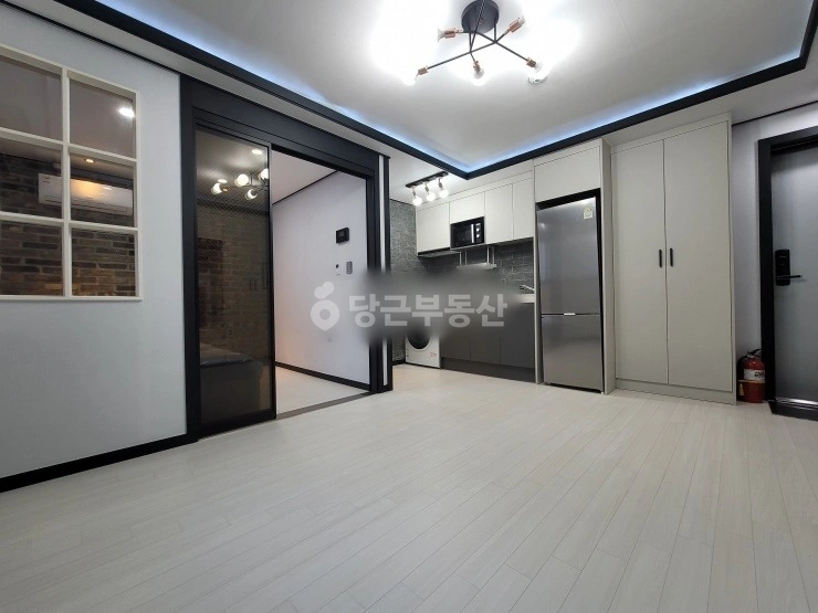 대전광역시 서구 월평동 원룸 사진 1