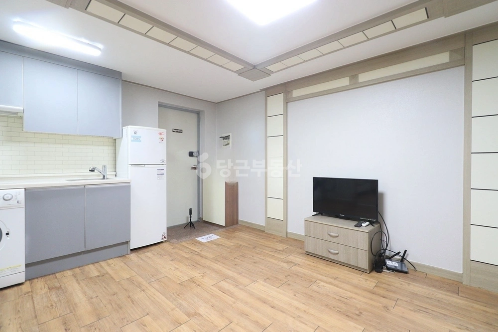 대전광역시 서구 탄방동 원룸 사진 1