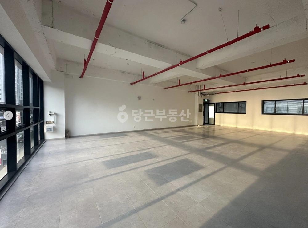 충청남도 천안시 서북구 불당동 상가 사진 1