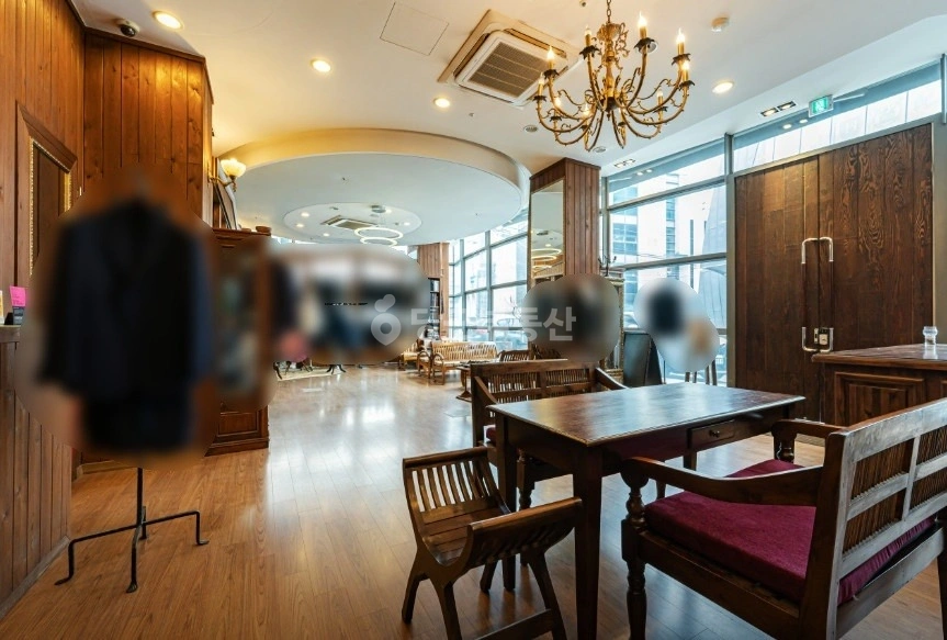 서울특별시 강남구 신사동 상가 사진 1
