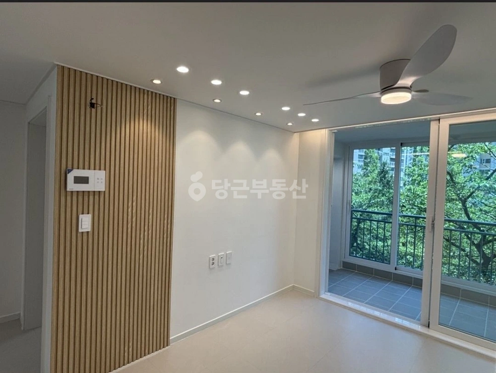경상남도 창원시 마산합포구 월영동 아파트 사진 1