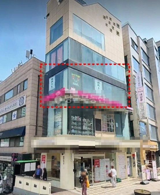 서울특별시 마포구 동교동 상가 사진 1