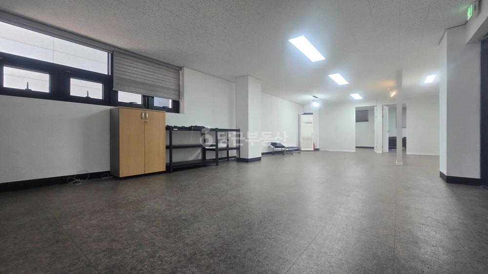 경기도 수원시 팔달구 우만동 상가 사진 1