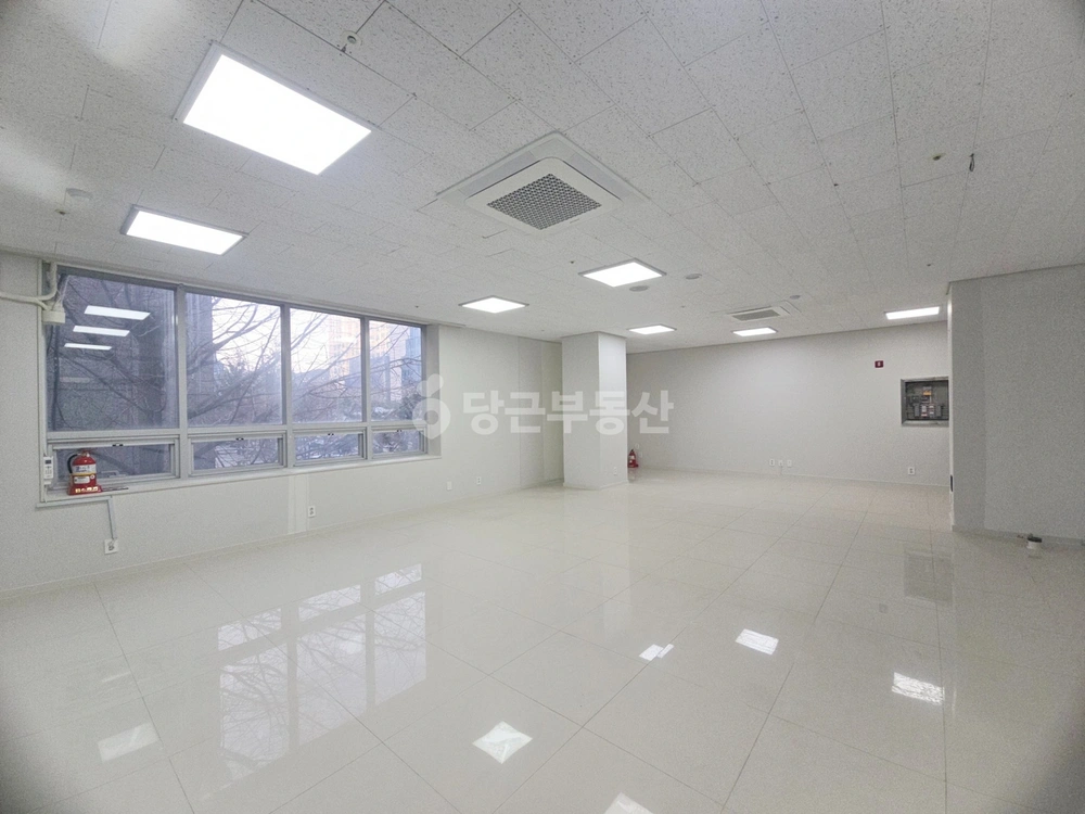 경기도 수원시 팔달구 인계동 사무실 사진 1
