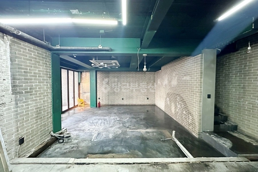 서울특별시 성동구 성수동1가 상가 사진 1