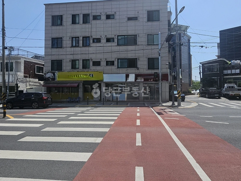 대전광역시 서구 괴정동 상가 사진 1