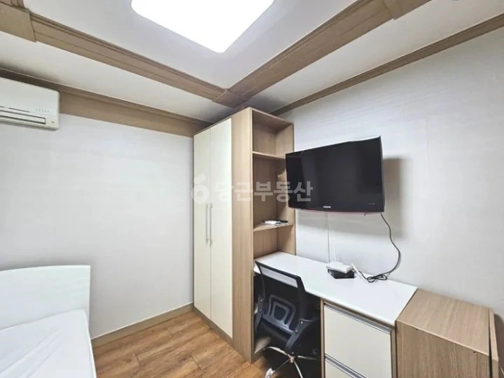 대전광역시 유성구 신성동 원룸 사진 1