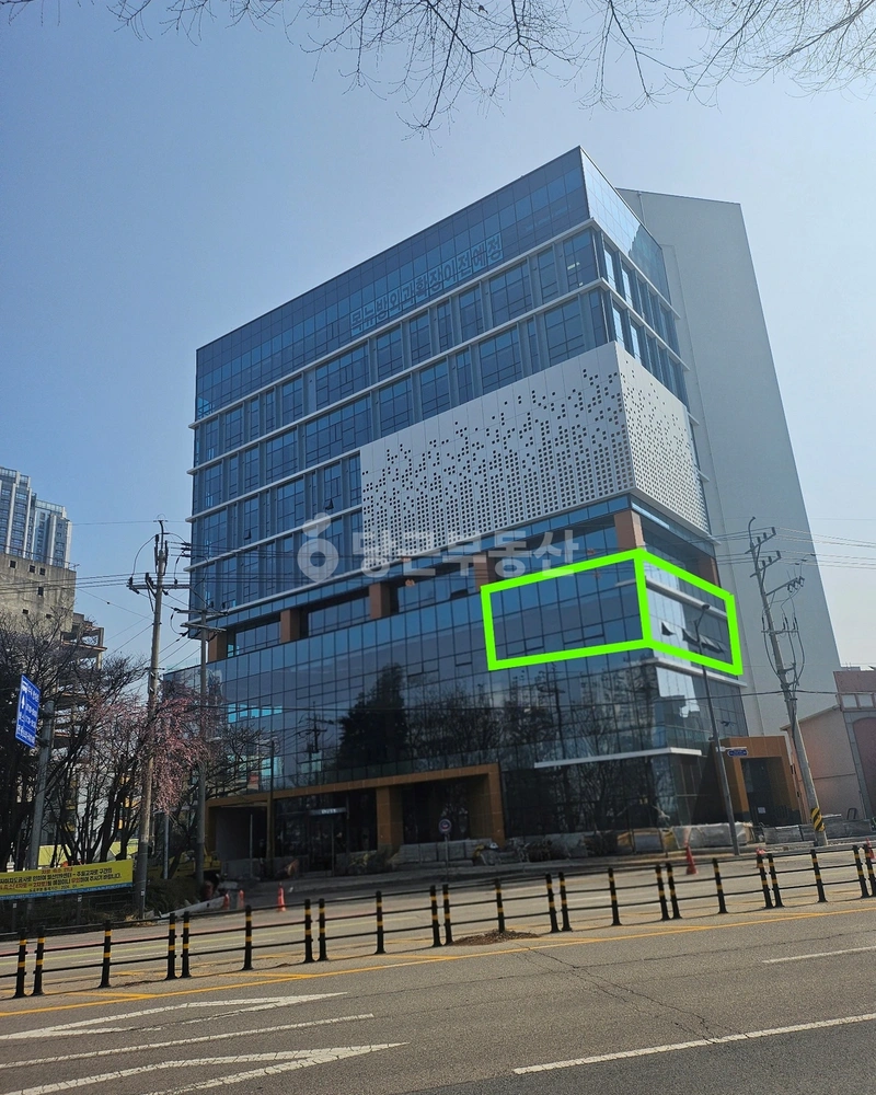 전남광주통합특별시 서구 농성동 상가 사진 1