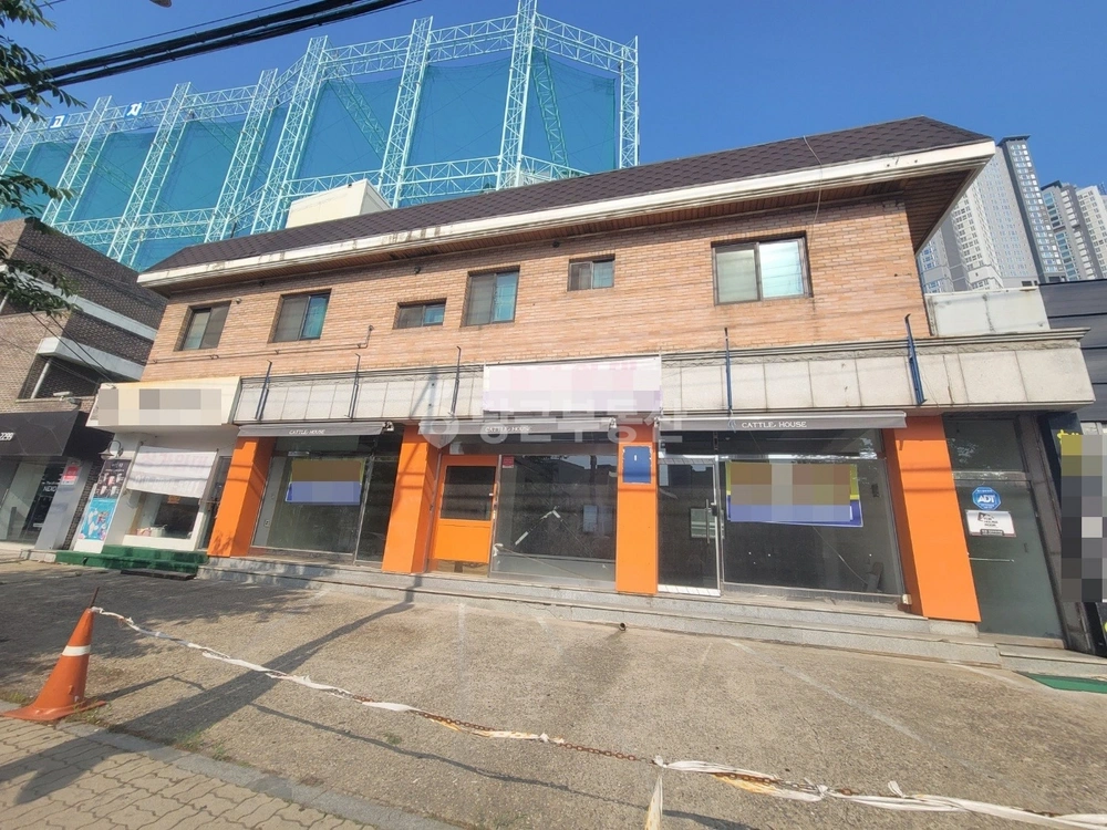 경기도 고양시 일산서구 덕이동 상가 사진 1