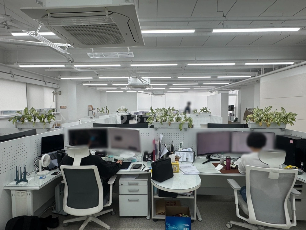 서울특별시 강남구 역삼동 사무실 사진 1