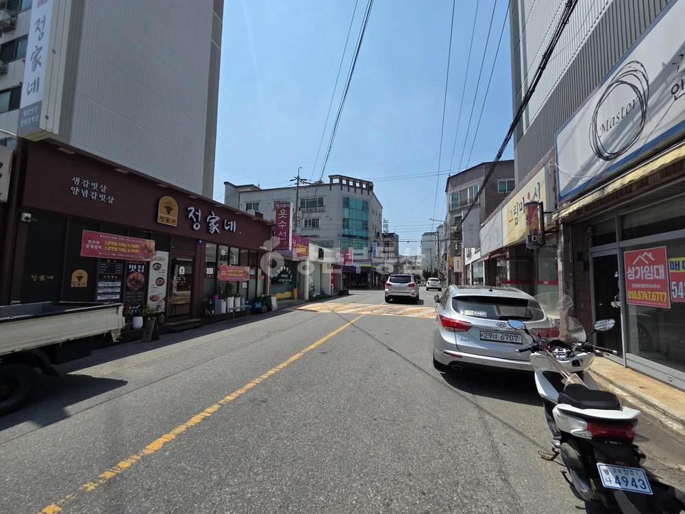 충청북도 청주시 청원구 율량동 상가 사진 1