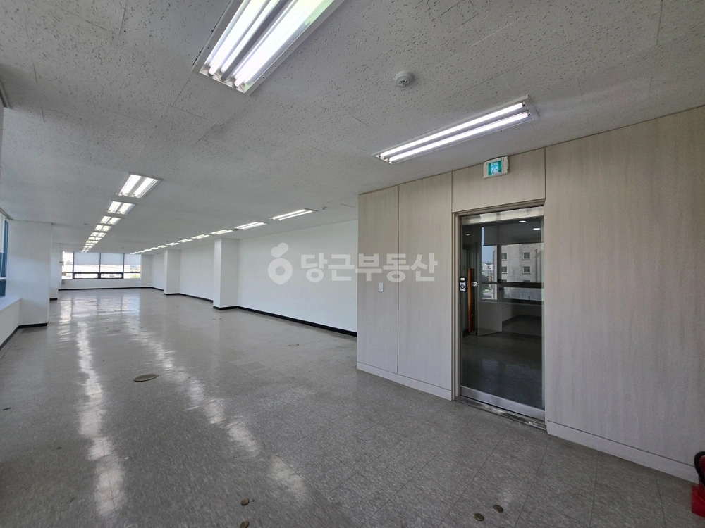 충청남도 천안시 서북구 성정동 사무실 사진 1