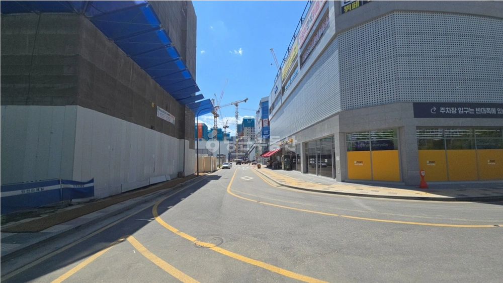 경기도 파주시 와동동 상가 사진 1