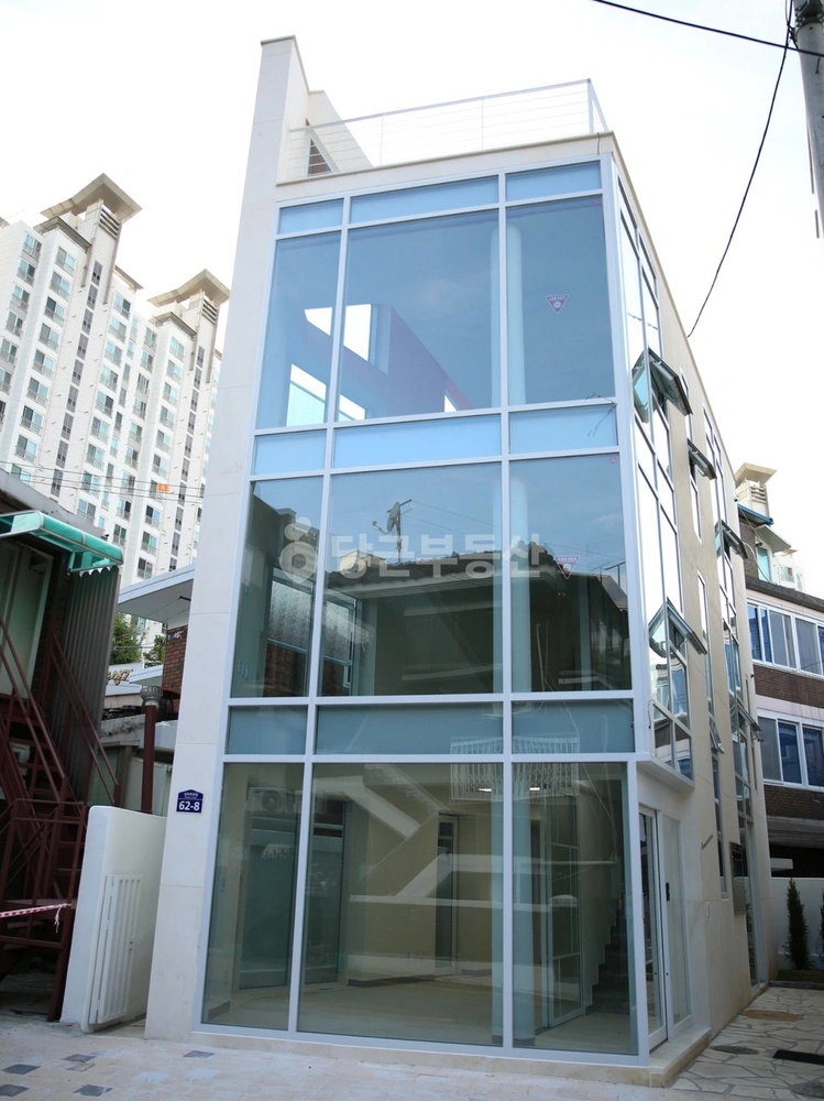 서울특별시 동작구 상도동 건물 사진 1