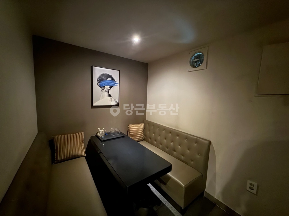 경기도 고양시 일산동구 정발산동 상가 사진 1