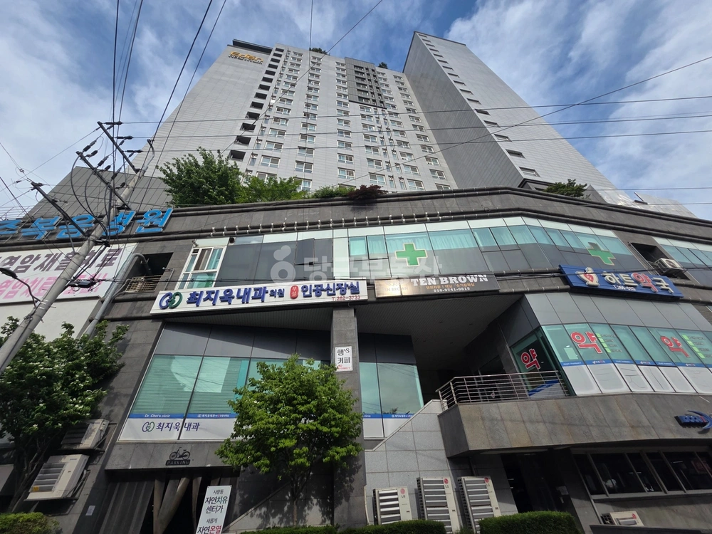 충청북도 청주시 서원구 사창동 상가 사진 1
