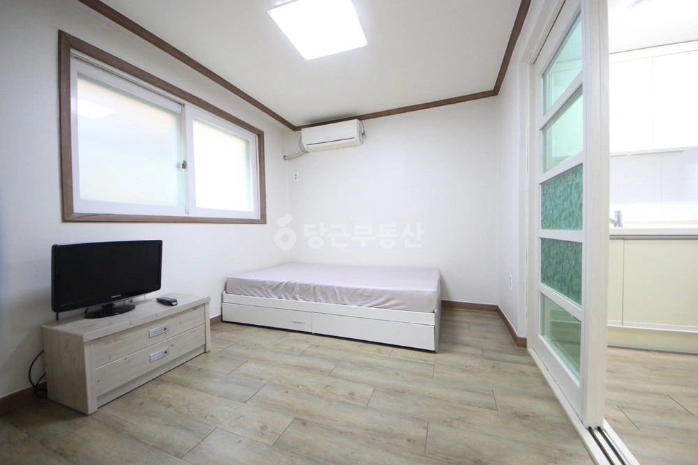 대전광역시 서구 용문동 원룸 사진 1