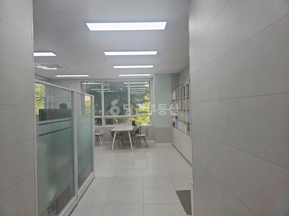 대전광역시 서구 둔산동 상가 사진 1