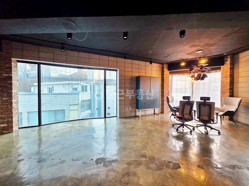 서울특별시 강남구 청담동 사무실 사진 1