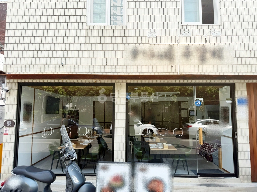 대구광역시 중구 삼덕동3가 상가 사진 1