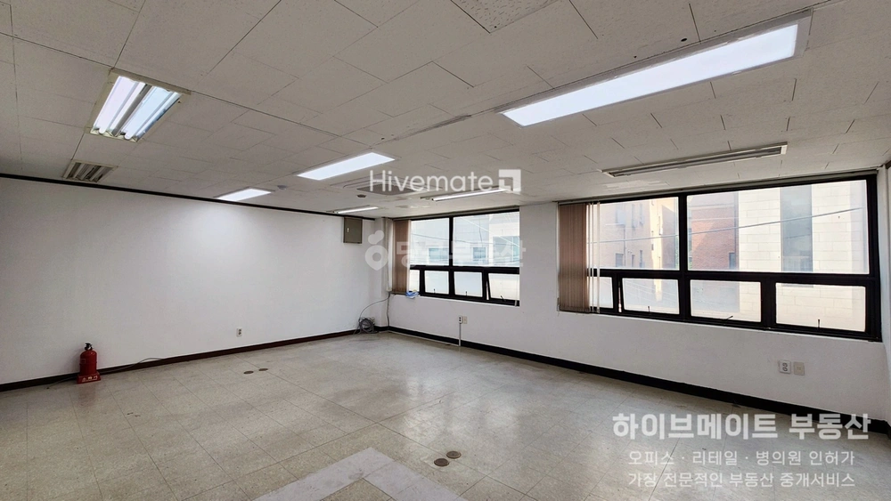 서울특별시 강남구 논현동 사무실 사진 1
