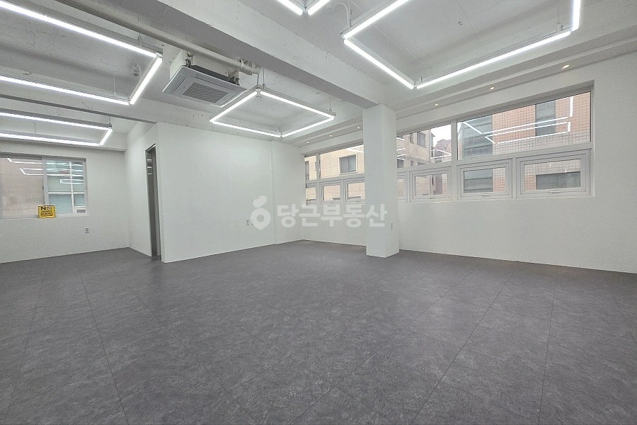 서울특별시 강남구 논현동 사무실 사진 1