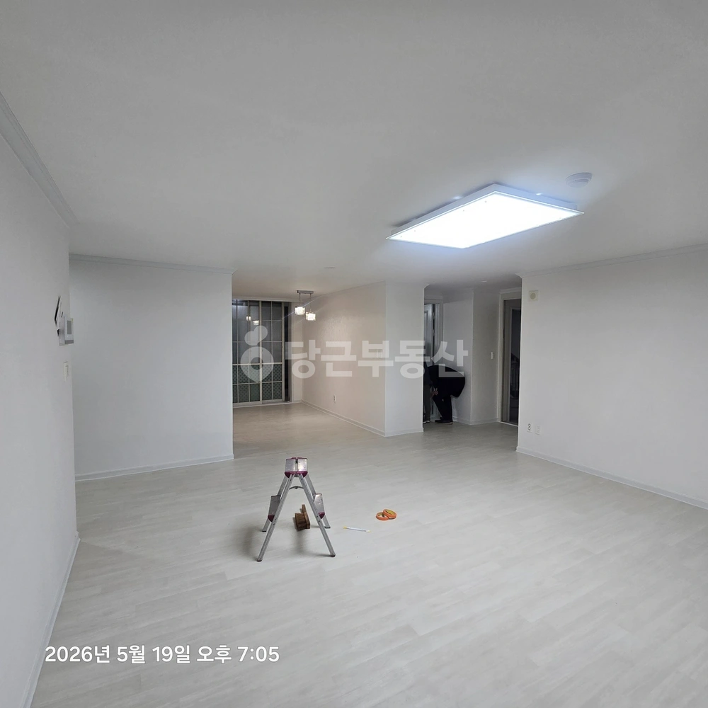 충청남도 천안시 동남구 신부동 아파트 사진 1