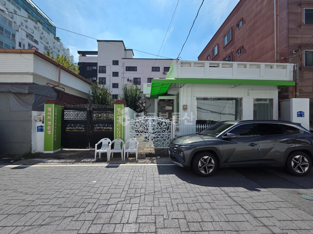 대전광역시 서구 괴정동 상가 사진 1