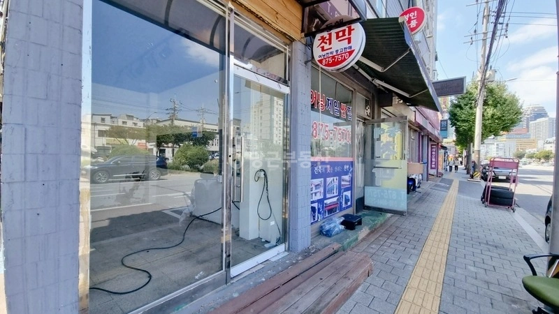 서울특별시 관악구 신림동 상가 사진 1