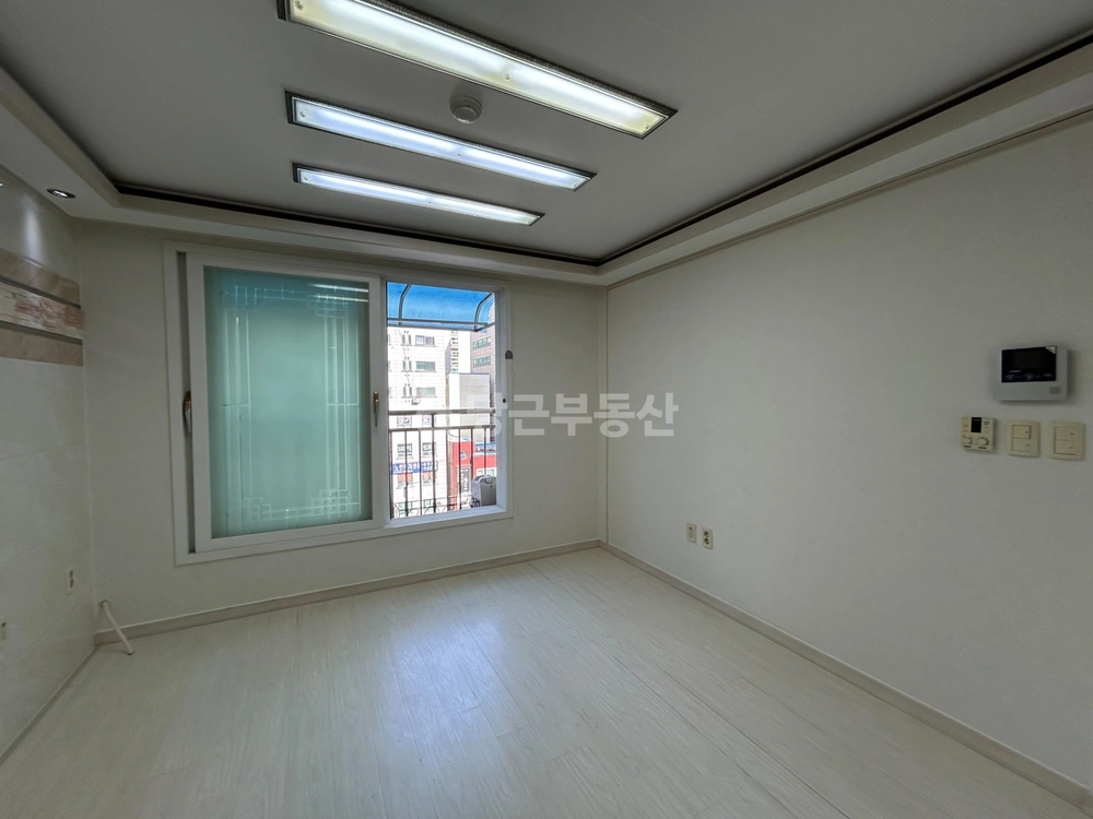 인천광역시 부평구 부평동 아파트 사진 1