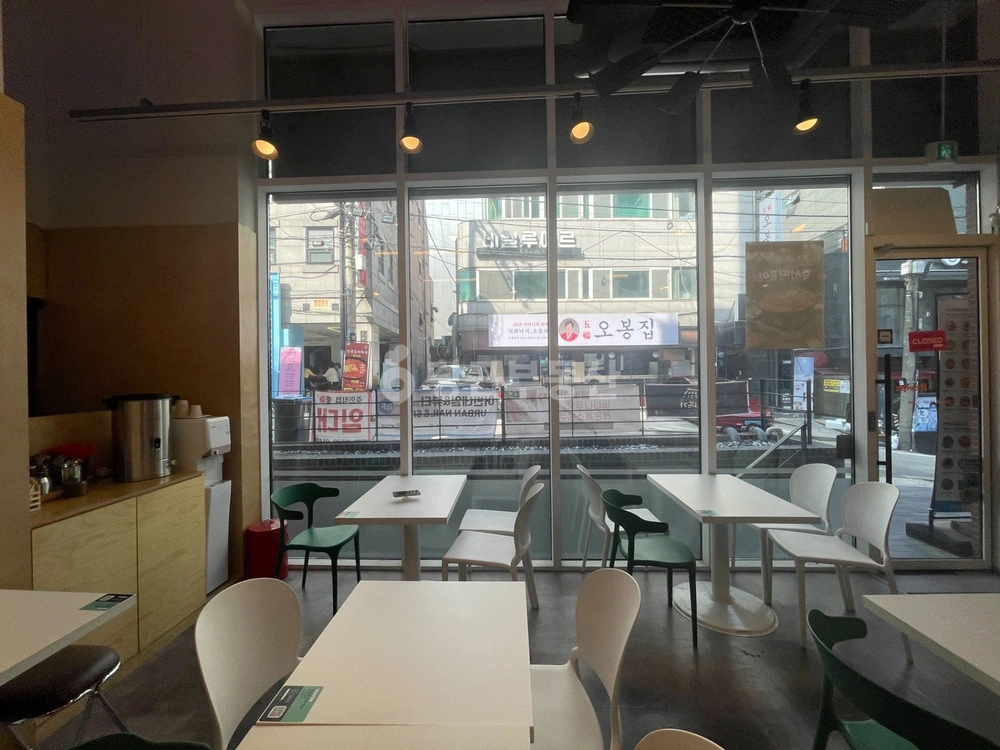 서울특별시 강남구 역삼동 상가 사진 1