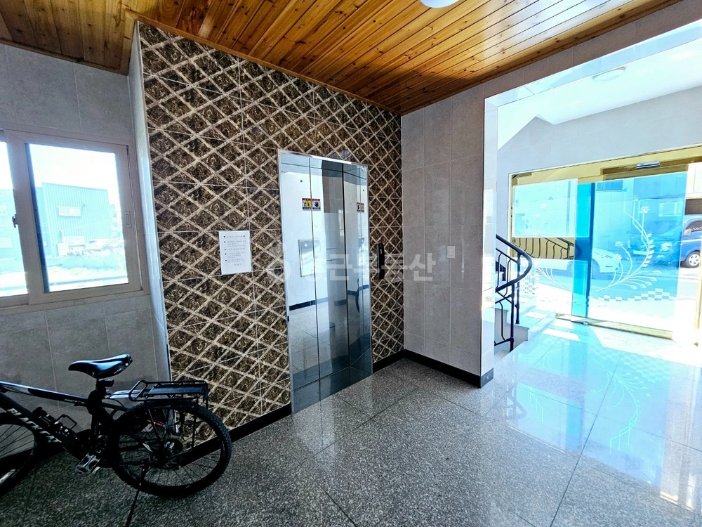 경상남도 김해시 외동 원룸 사진 1