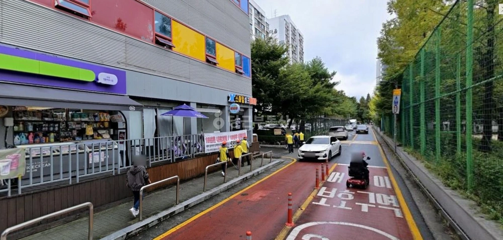 대전광역시 서구 월평동 상가 사진 1