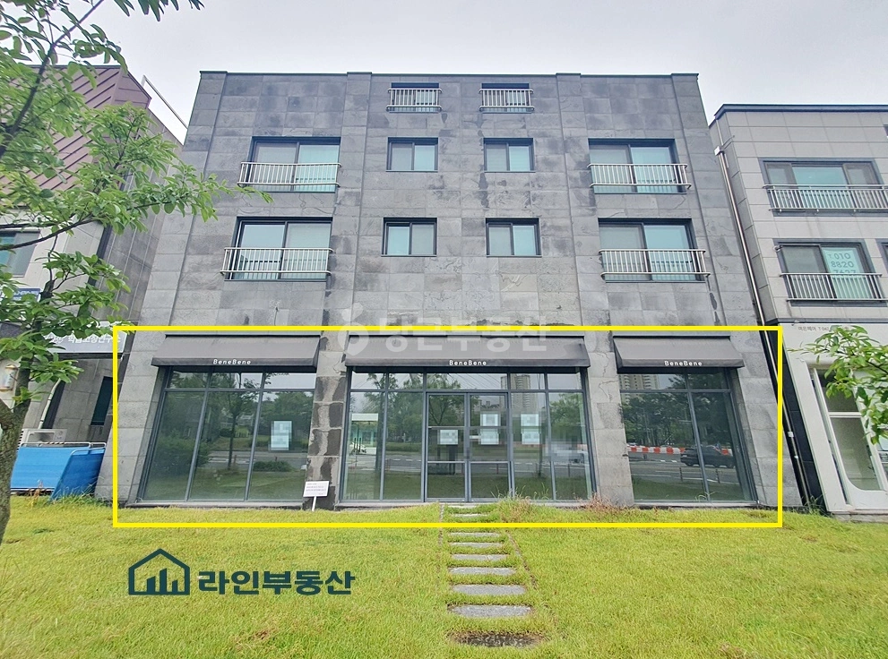 대전광역시 유성구 상대동 상가 사진 1