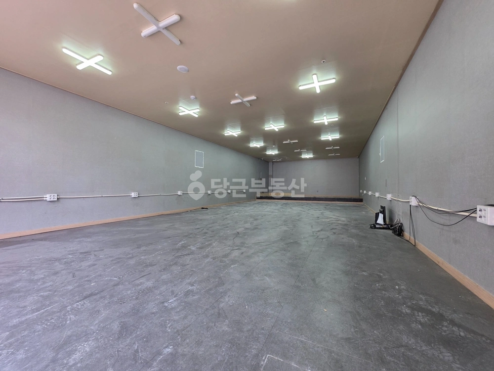 충청남도 천안시 서북구 두정동 상가 사진 1