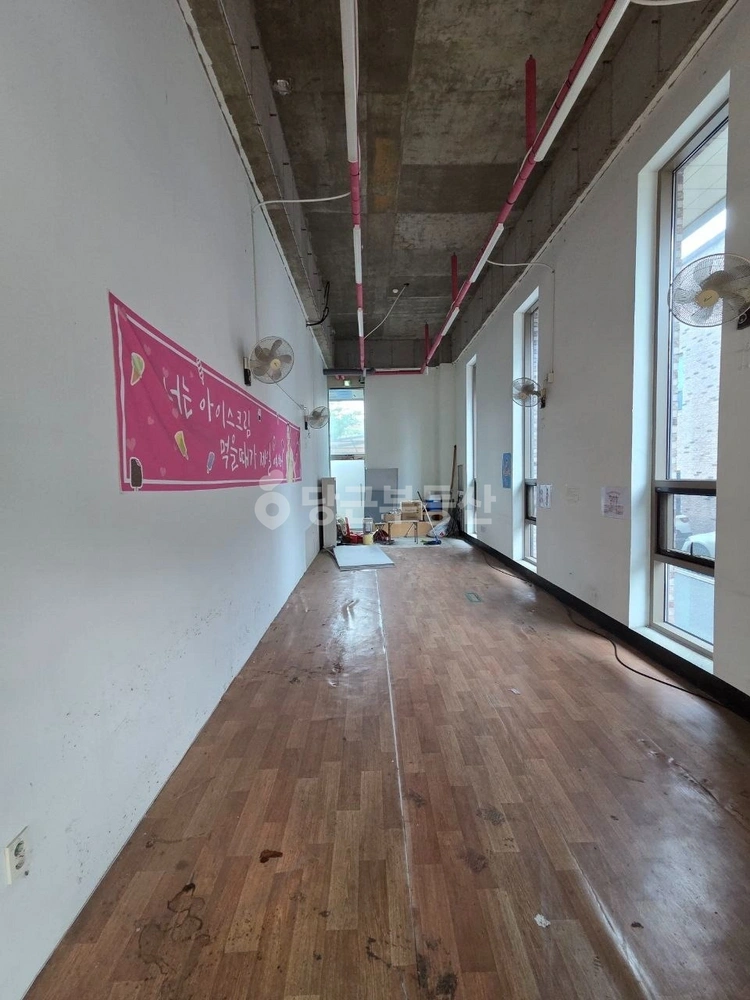 충청남도 천안시 동남구 신부동 상가 사진 1