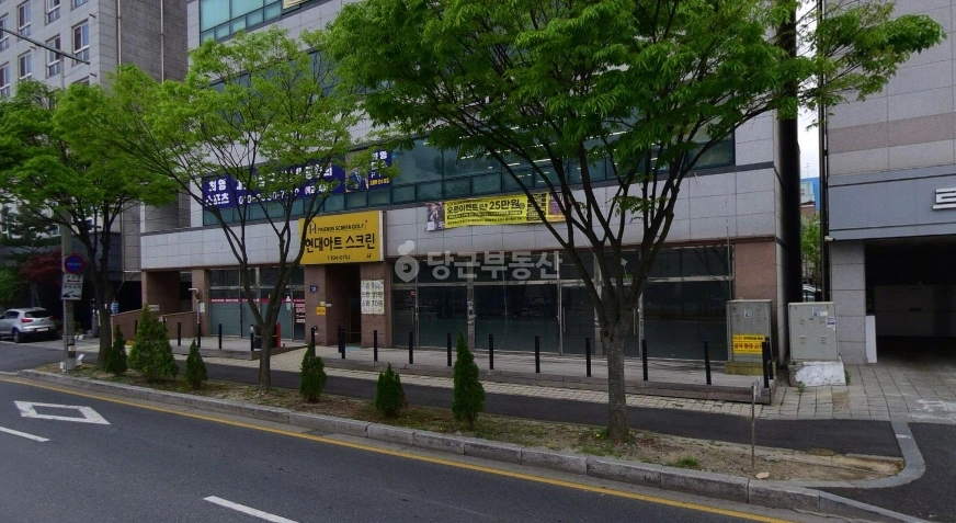 대전광역시 유성구 용산동 상가 사진 1