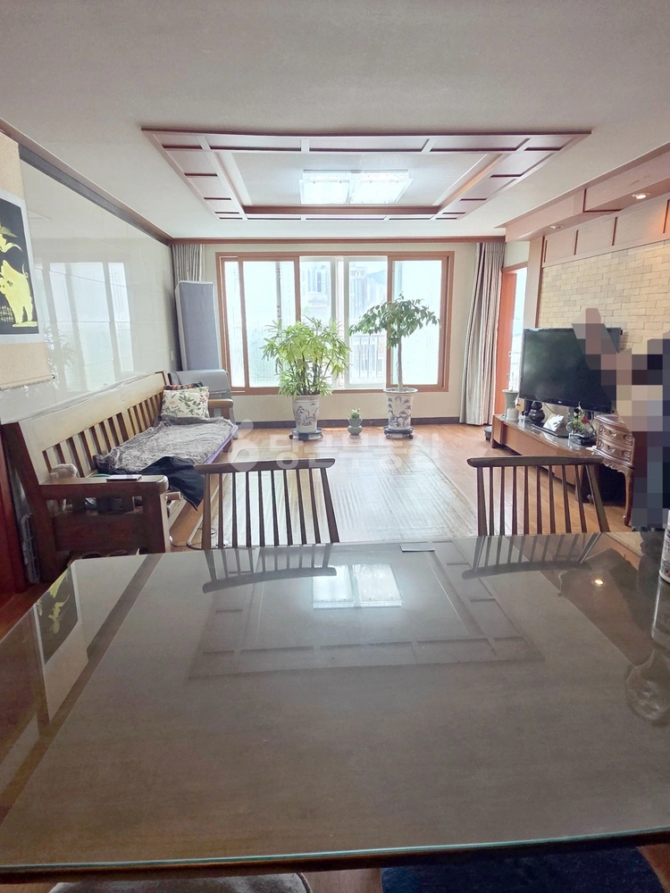 부산광역시 동래구 수안동 빌라(투룸 이상) 사진 1