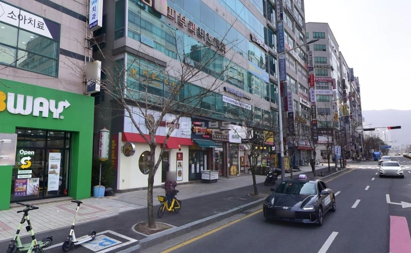 대전광역시 유성구 반석동 상가 사진 1