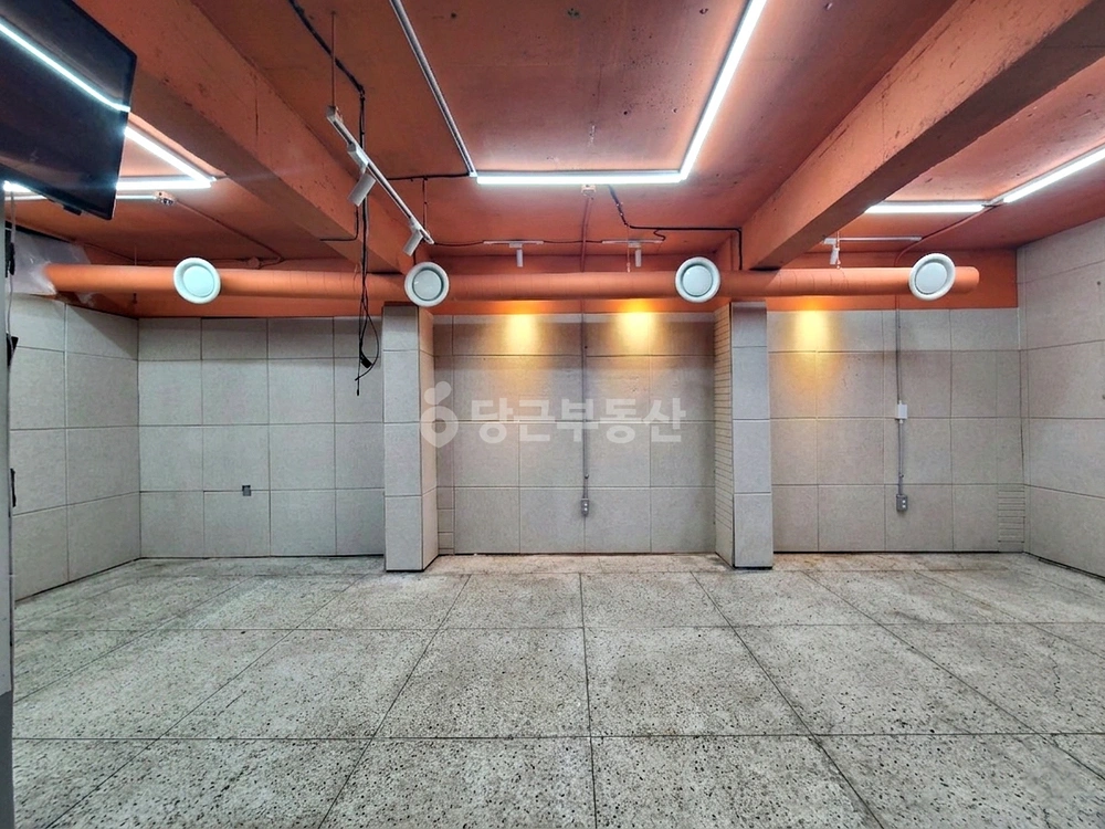 서울특별시 마포구 망원동 상가 사진 1