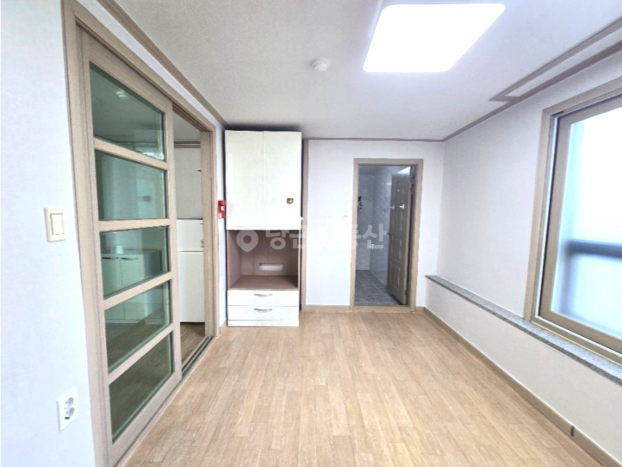 대전광역시 서구 탄방동 원룸 사진 1