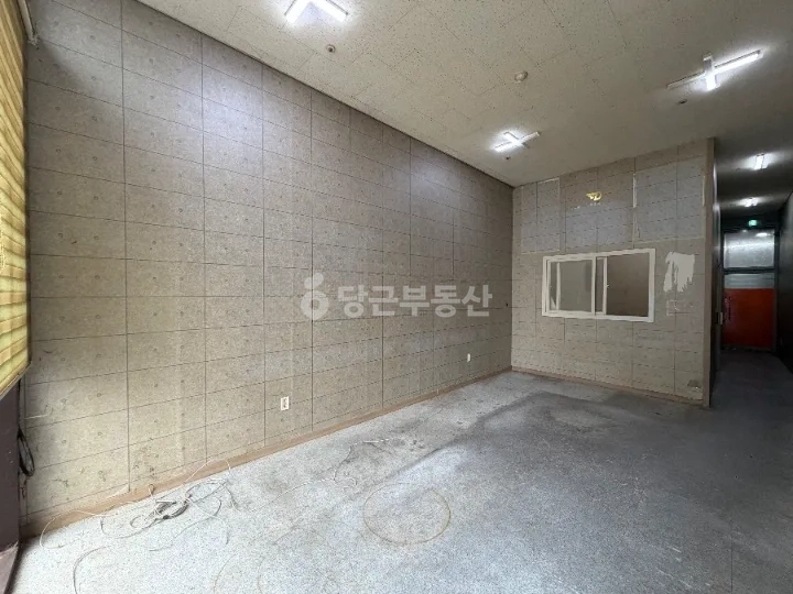 대전광역시 서구 도안동 상가 사진 1