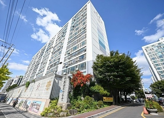 전남광주통합특별시 북구 중흥동 아파트 사진 1