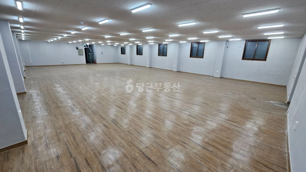 대구광역시 달서구 두류동 상가 사진 1