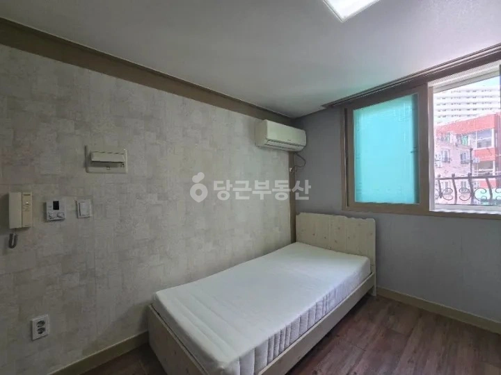 대전광역시 유성구 봉산동 원룸 사진 1