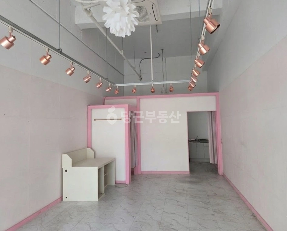 충청남도 천안시 서북구 불당동 상가 사진 1