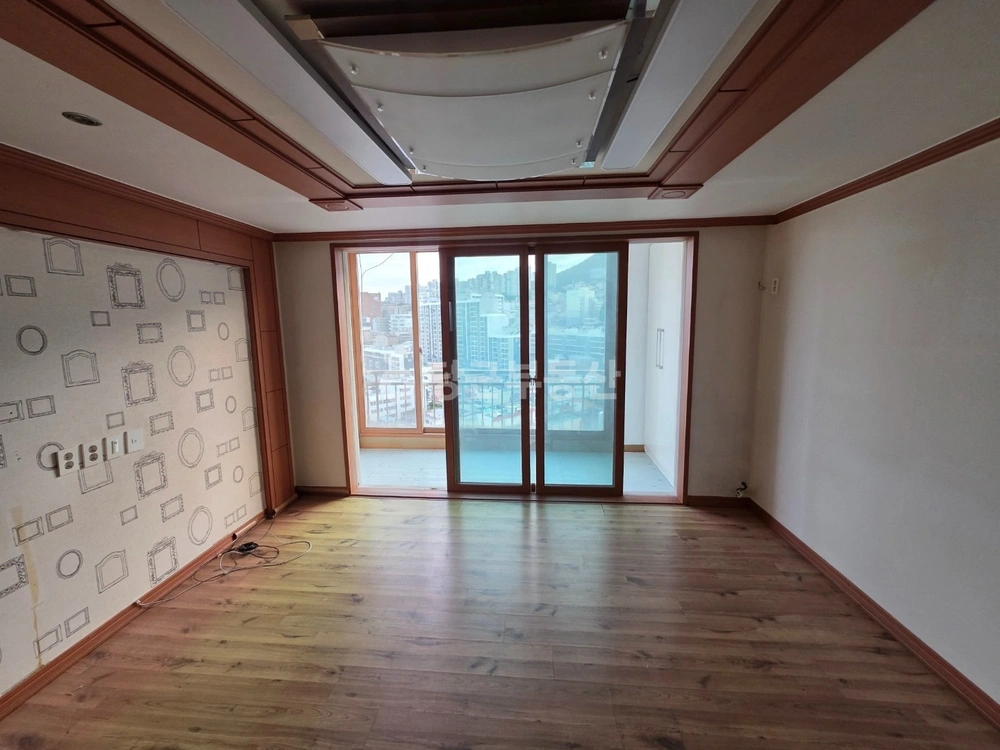 부산광역시 영도구 동삼동 빌라(투룸 이상) 사진 1