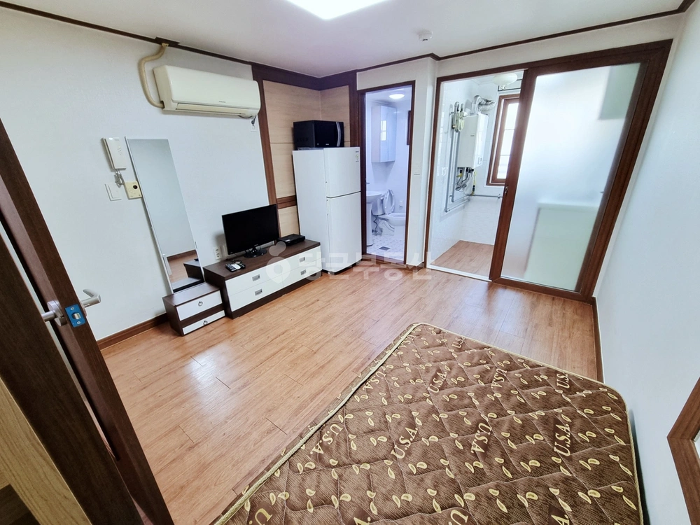 부산광역시 연제구 연산동 원룸 사진 1