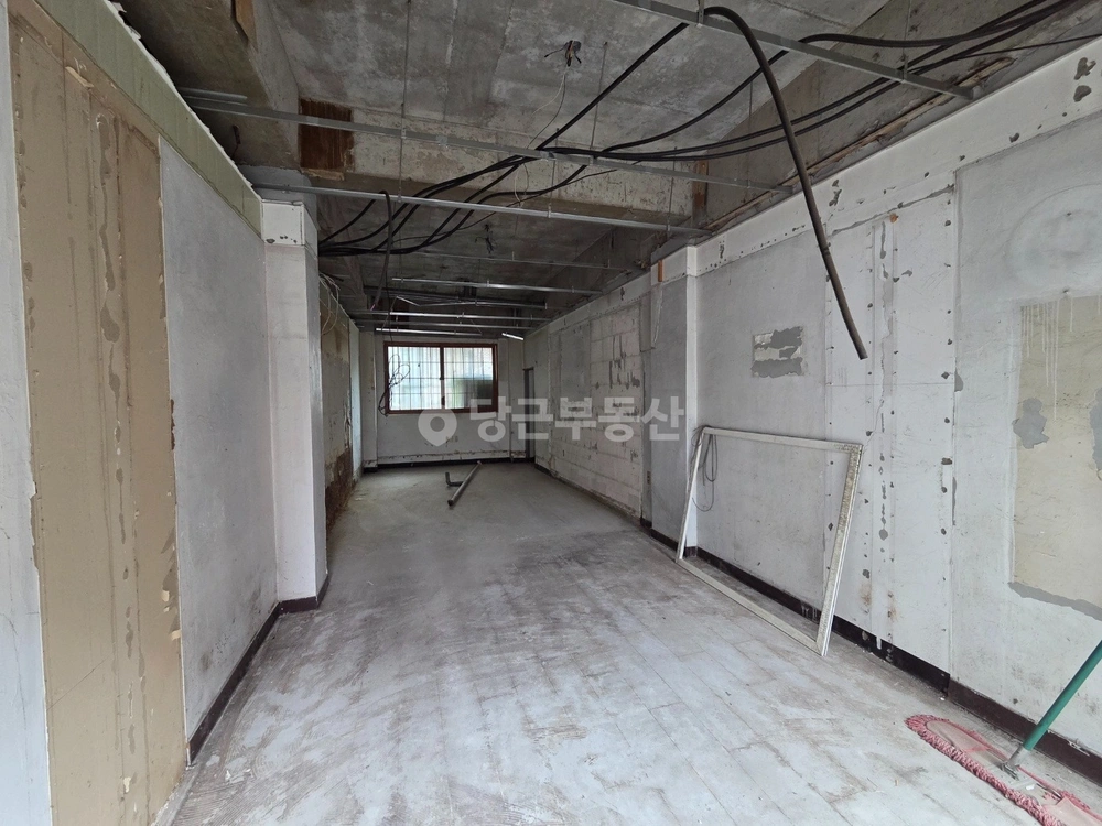 경기도 수원시 장안구 율전동 상가 사진 1