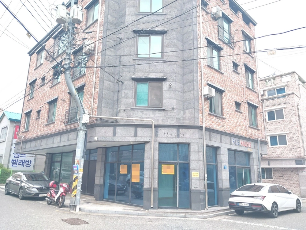 전북특별자치도 전주시 완산구 효자동3가 상가 사진 1
